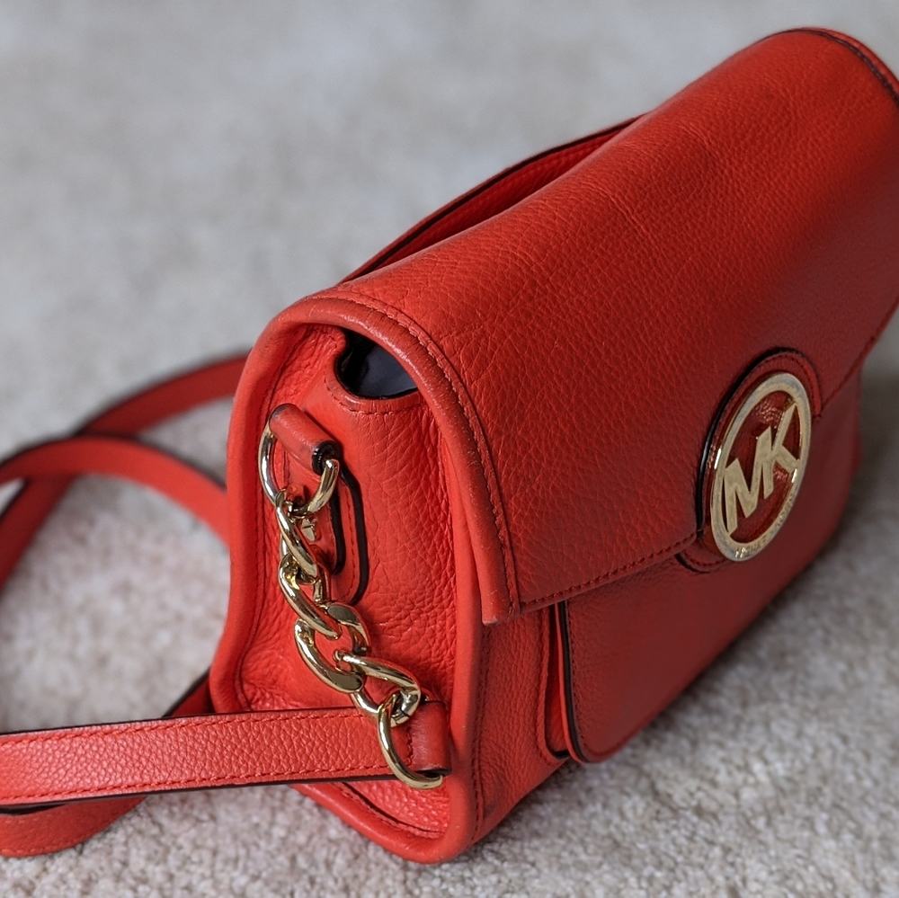Michael Kors crossbody bag